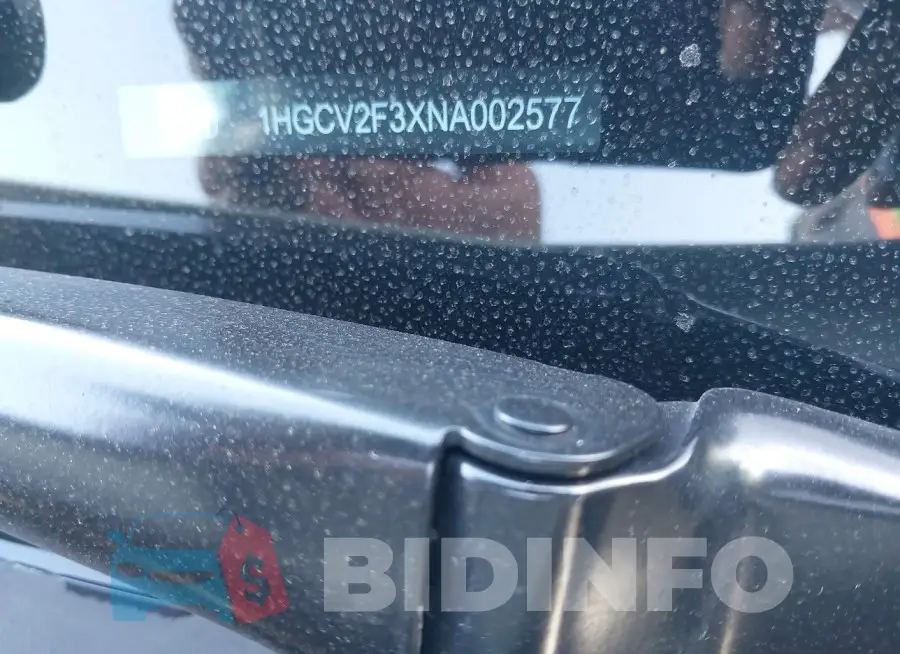 1HGCV2F3XNA002577 Photo# 9