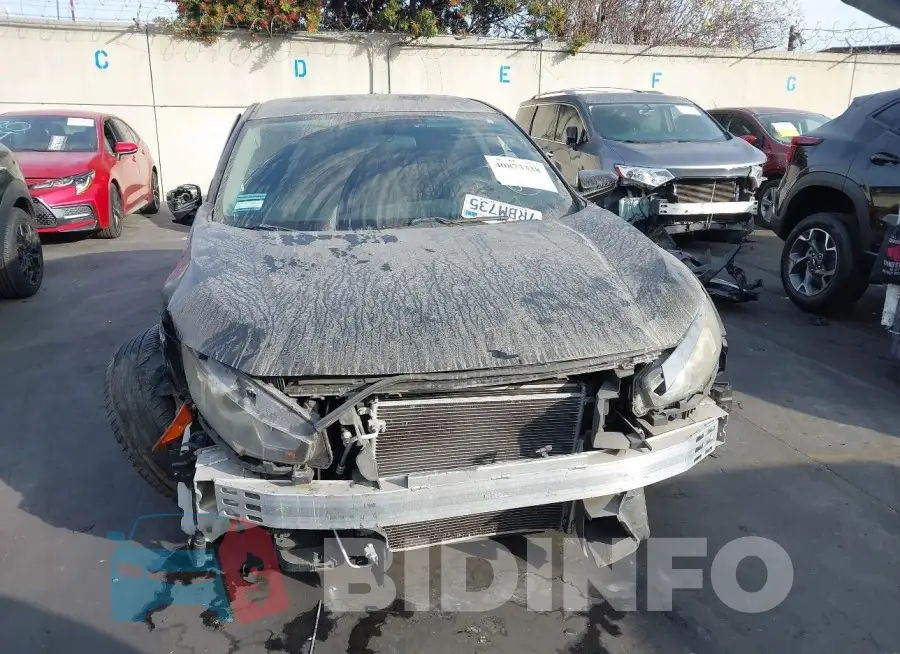 2HGFC2F58GH561702 Photo# 12