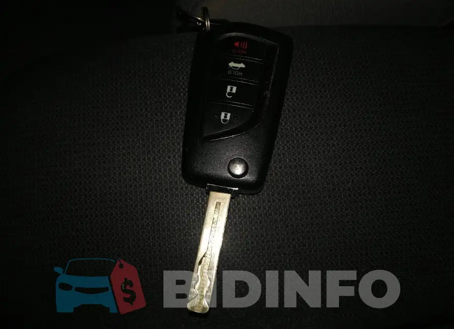 5YFEPMAE8MP174462 Photo# 11