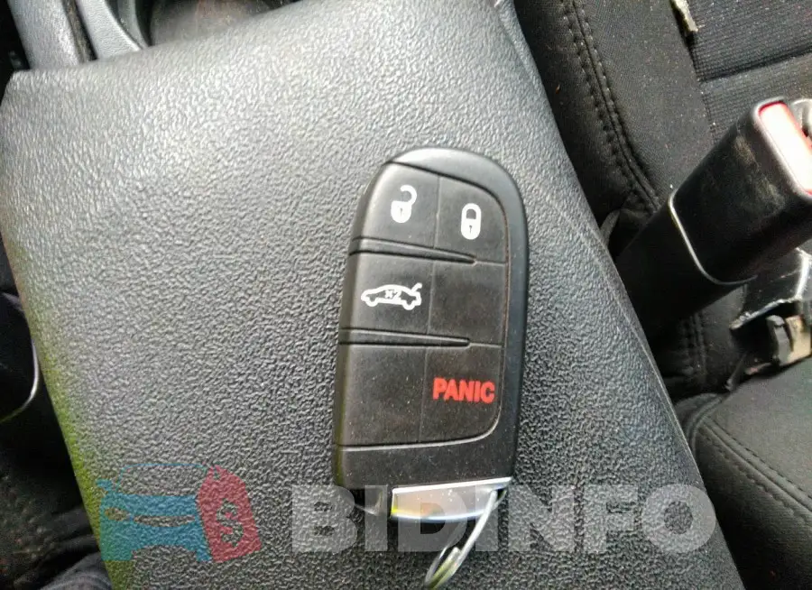 2C3CDXAT1MH526128 Photo# 11