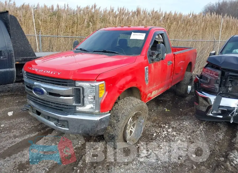 1FTBF2B60HEB45882 Photo# 2
