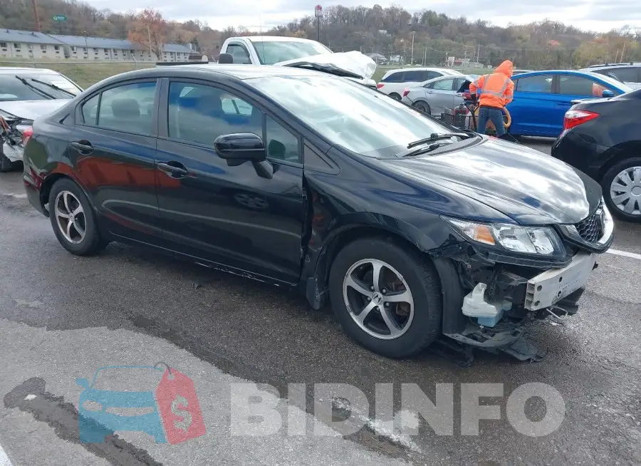 19XFB2F7XFE040574 Photo# 1