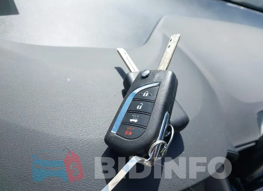 5YFB4MDE4RP100602 Photo# 11