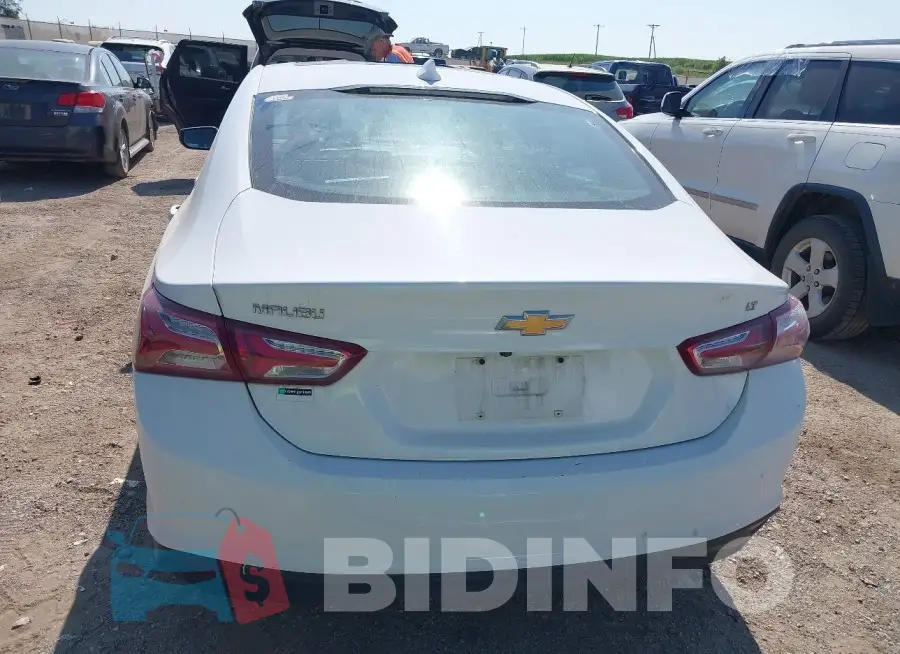 1G1ZD5ST5KF109823 Photo# 16