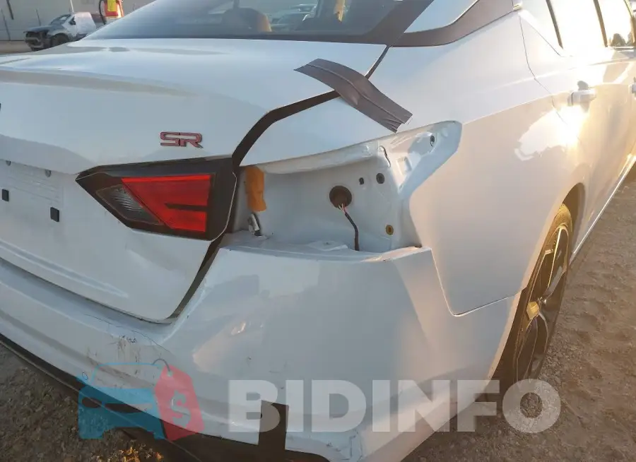 1N4BL4CV4PN317412 Photo# 6