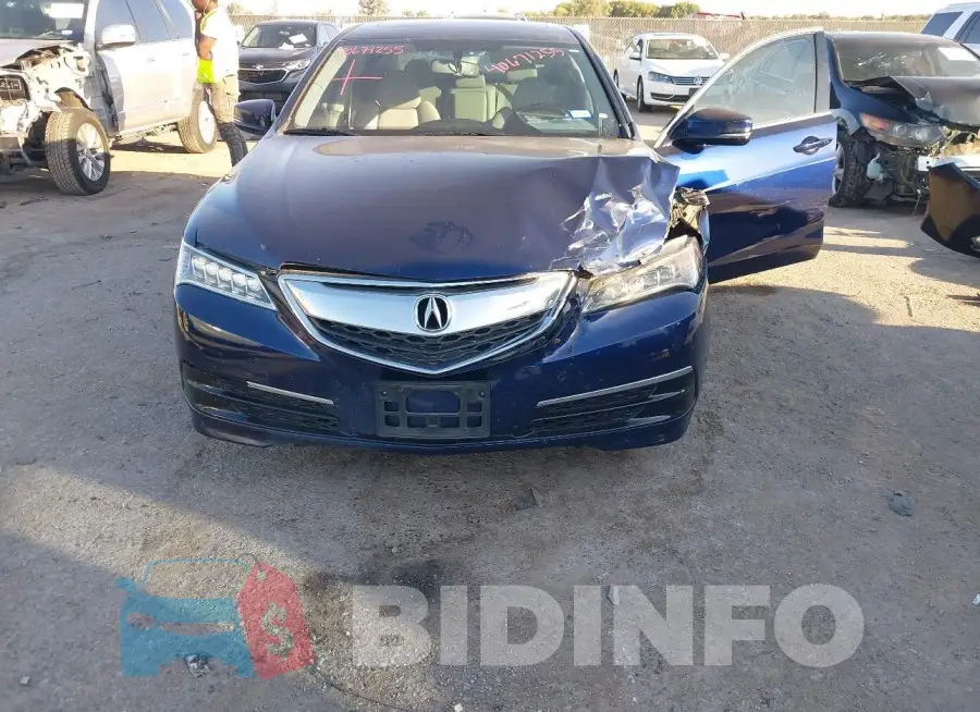 19UUB2F34FA018109 Photo# 6