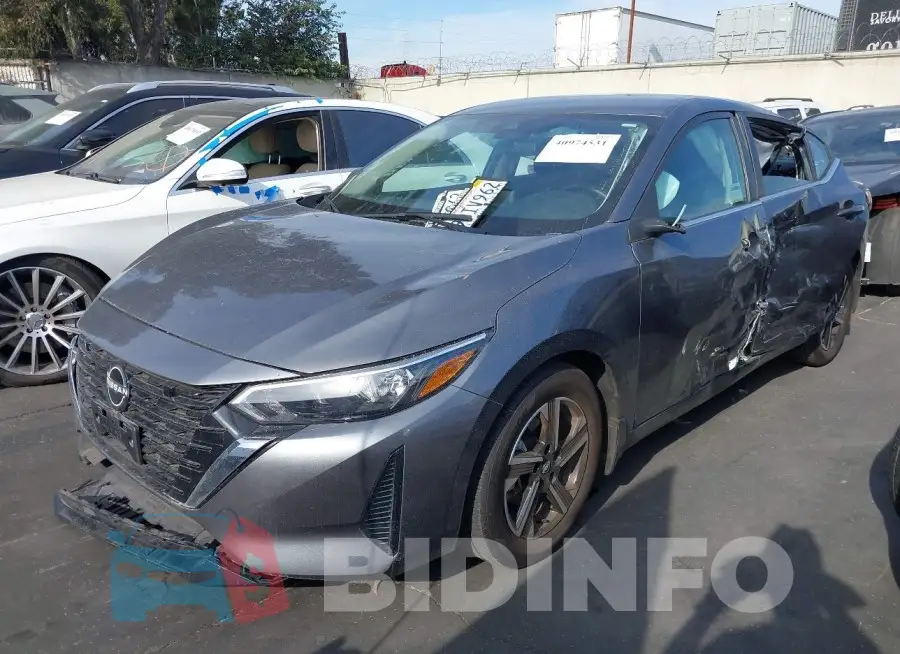 3N1AB8CV3RY216242 Photo# 2