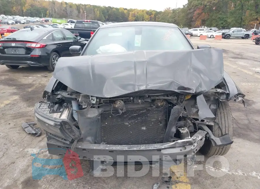 2C3CDXBG5LH119607 Photo# 6