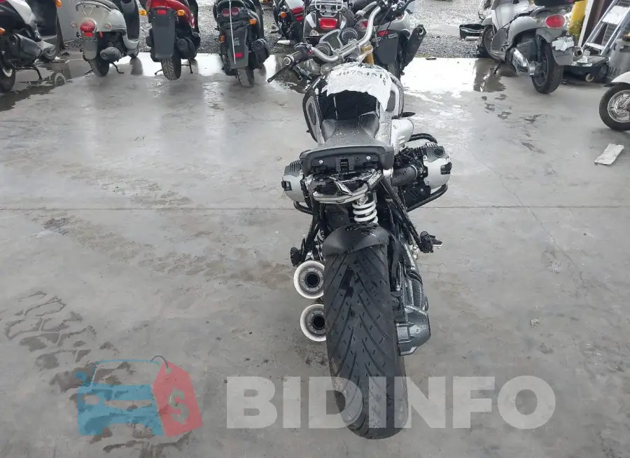 WB10A1600FZ398354 Photo# 6