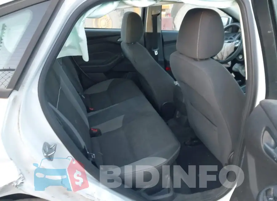 1FADP3F25EL412014 Photo# 8
