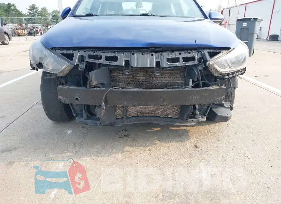 3KPC24A32KE060265 Photo# 6