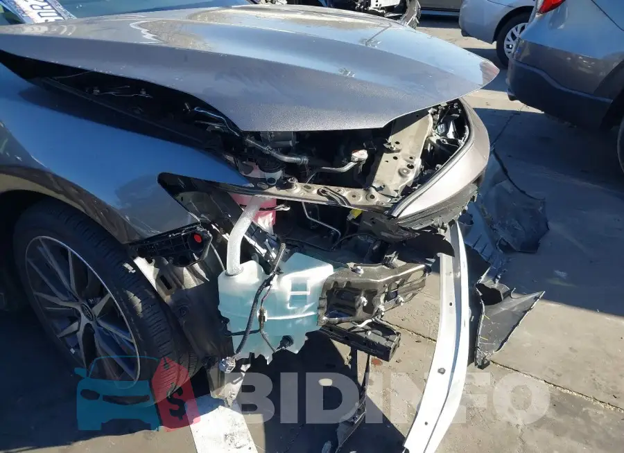 4T1F11BK8PU100518 Photo# 18