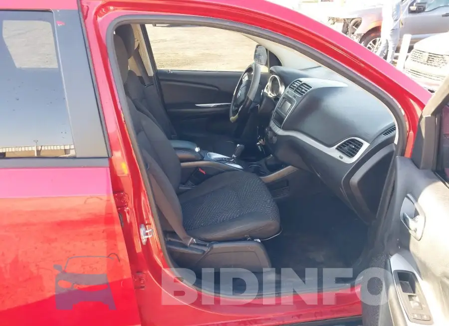3C4PDCAB6HT585136 Photo# 5