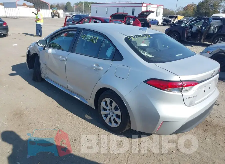 5YFB4MDE3RP194648 Photo# 3