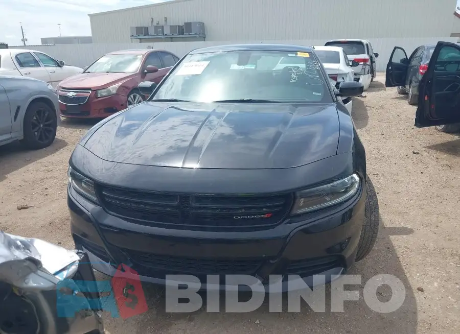 2C3CDXBG2PH563792 Photo# 12
