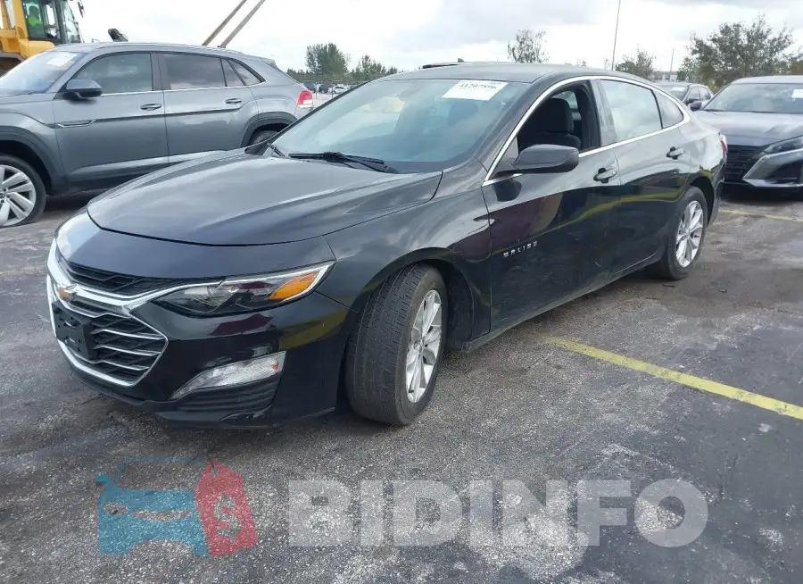 1G1ZD5ST3KF143985 Photo# 2