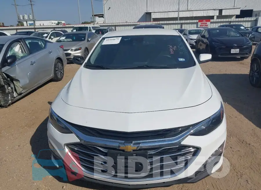 1G1ZD5ST4PF174430 Photo# 12