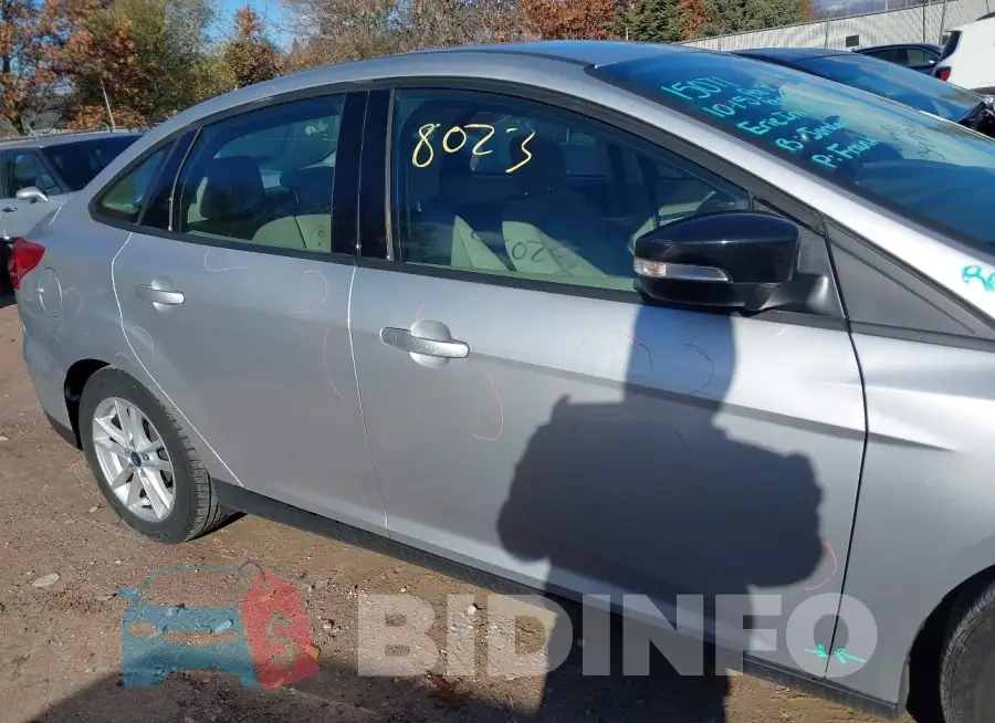 1FADP3F25HL346374 Photo# 12