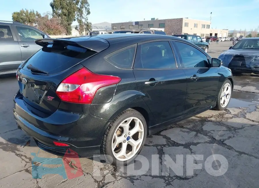 1FADP3L90EL462014 Photo# 4