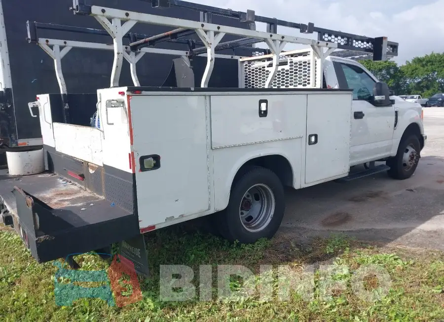 1FDRF3G63HED58978 Photo# 4