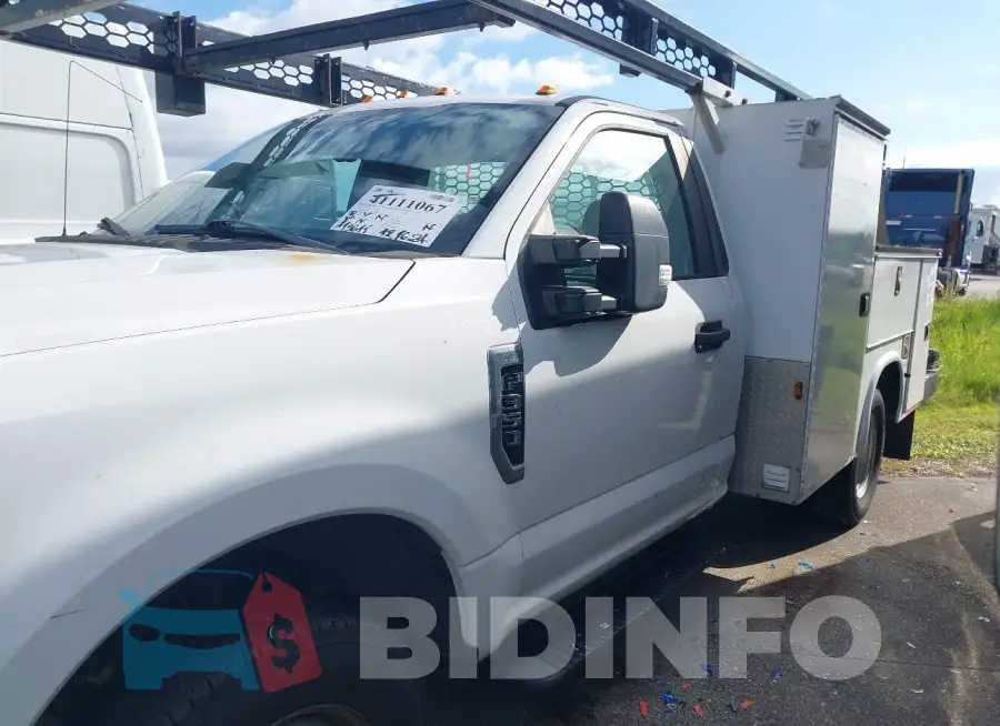 1FDRF3G63HED58978 Photo# 14
