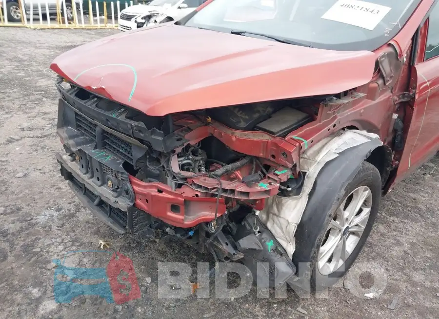 1FMCU9GD8KUB82410 Photo# 6