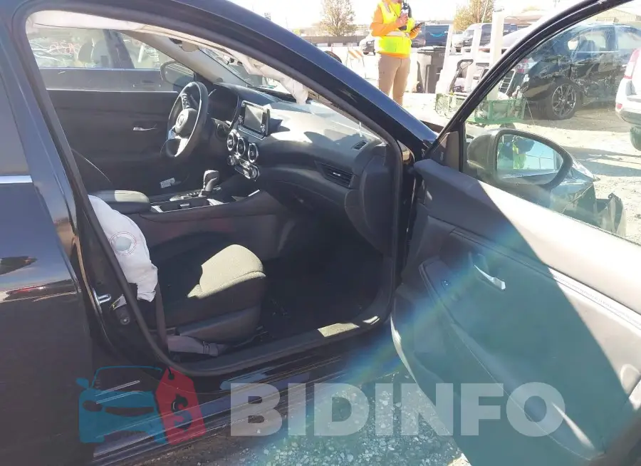 3N1AB8BV2NY211738 Photo# 5