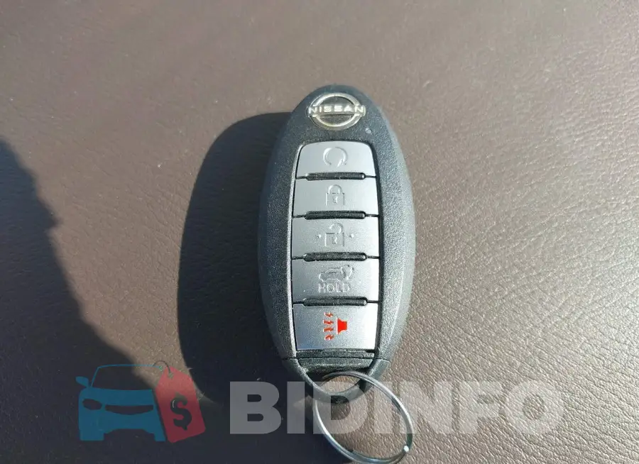 JN8BT3DD2NW270158 Photo# 11