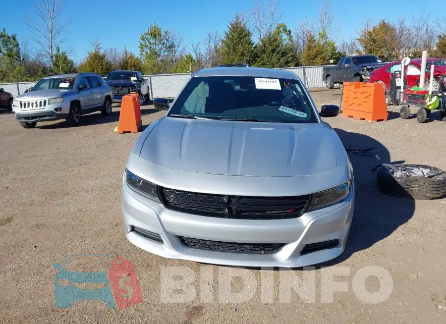 2C3CDXBG2PH564151 Photo# 12