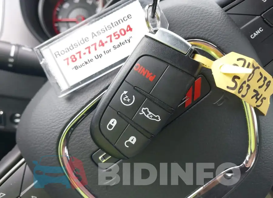 2C3CDXBG4PH563745 Photo# 11