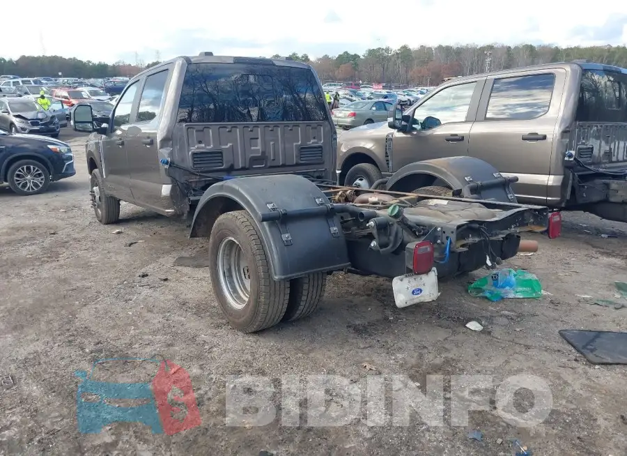 1FD8W3GT0PEC55193 Photo# 3