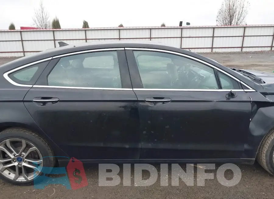 3FA6P0CDXKR254487 Photo# 13
