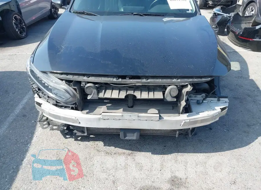 1HGCV1F66JA016961 Photo# 6