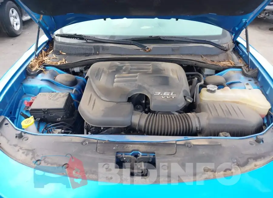 2C3CDXBG1KH553361 Photo# 10