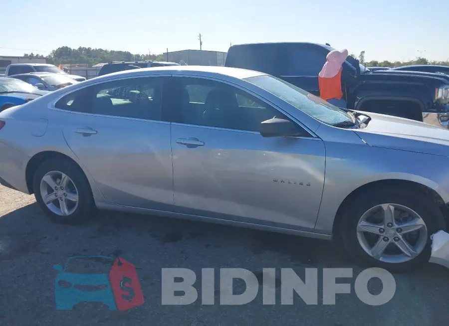 1G1ZB5ST9KF227461 Photo# 13