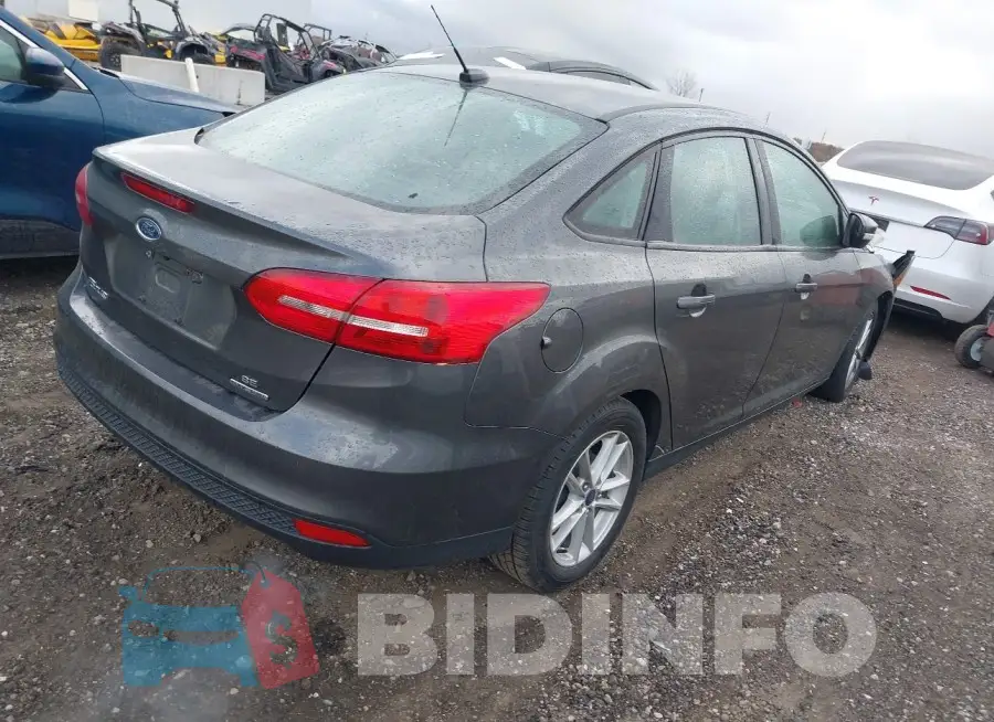 1FADP3F26GL394593 Photo# 4