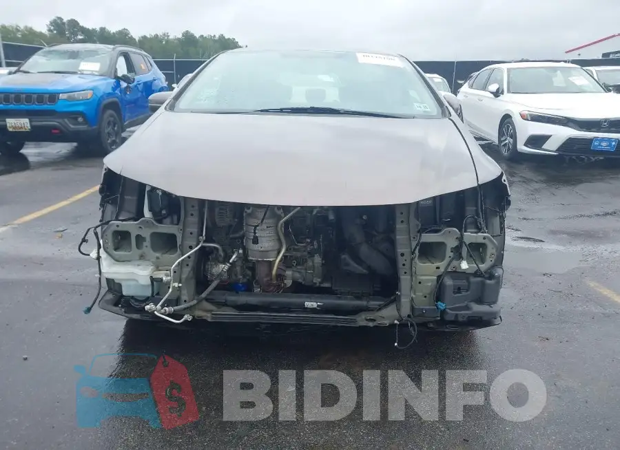 19XFB2F56FE284804 Photo# 6