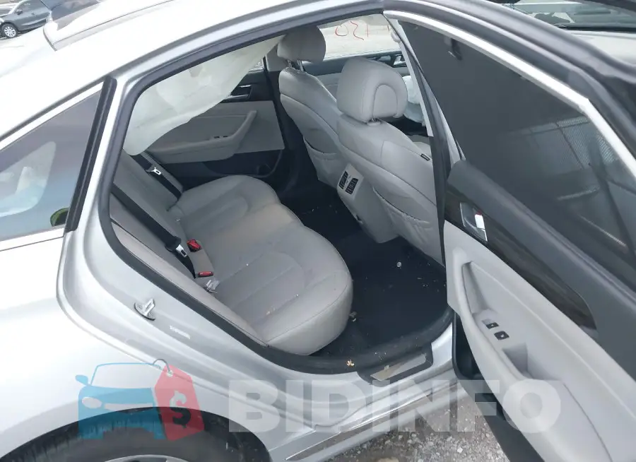 KMHE34L18GA009506 Photo# 8