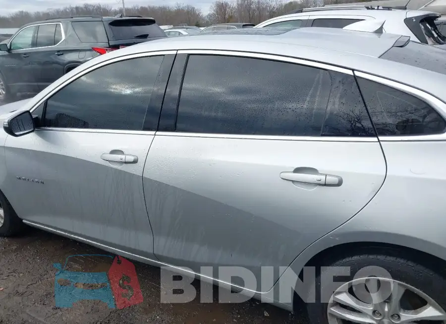 1G1ZD5ST3JF239159 Photo# 14