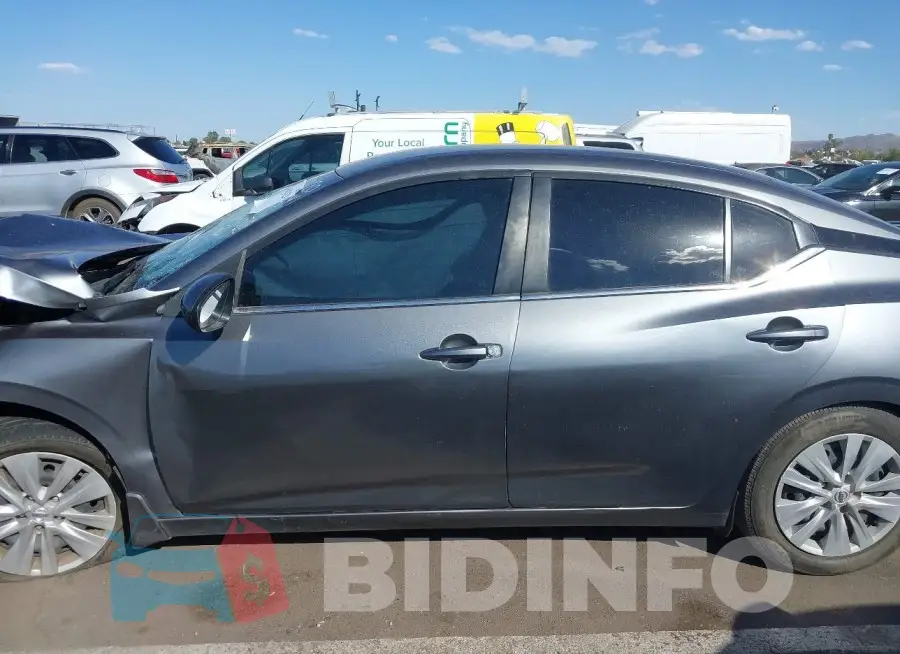 3N1AB8BV2NY281935 Photo# 14