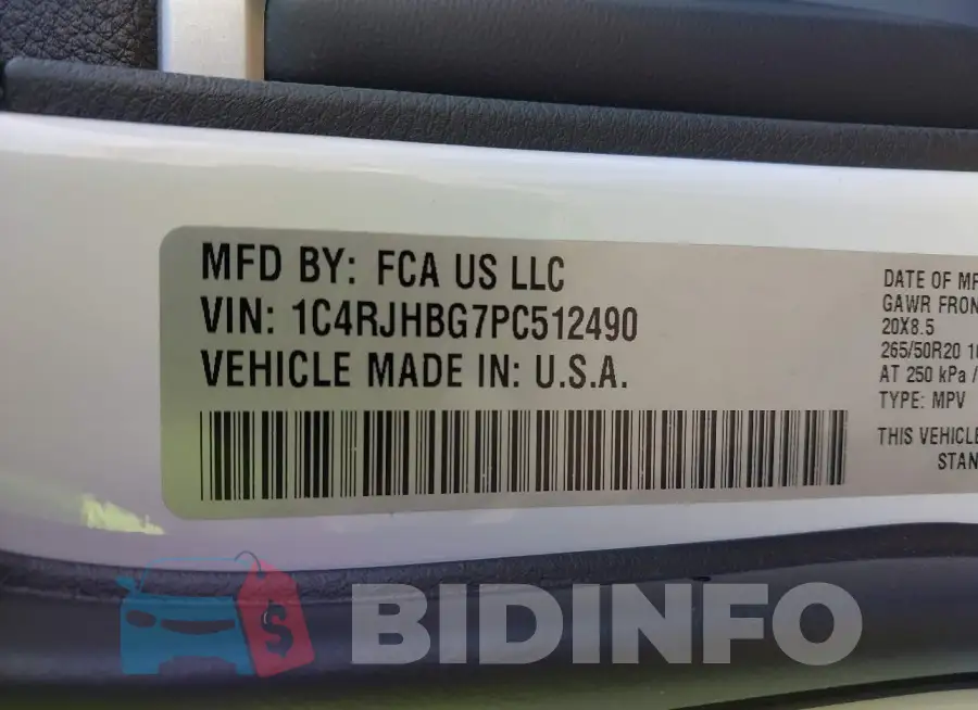 1C4RJHBG7PC512490 Photo# 9