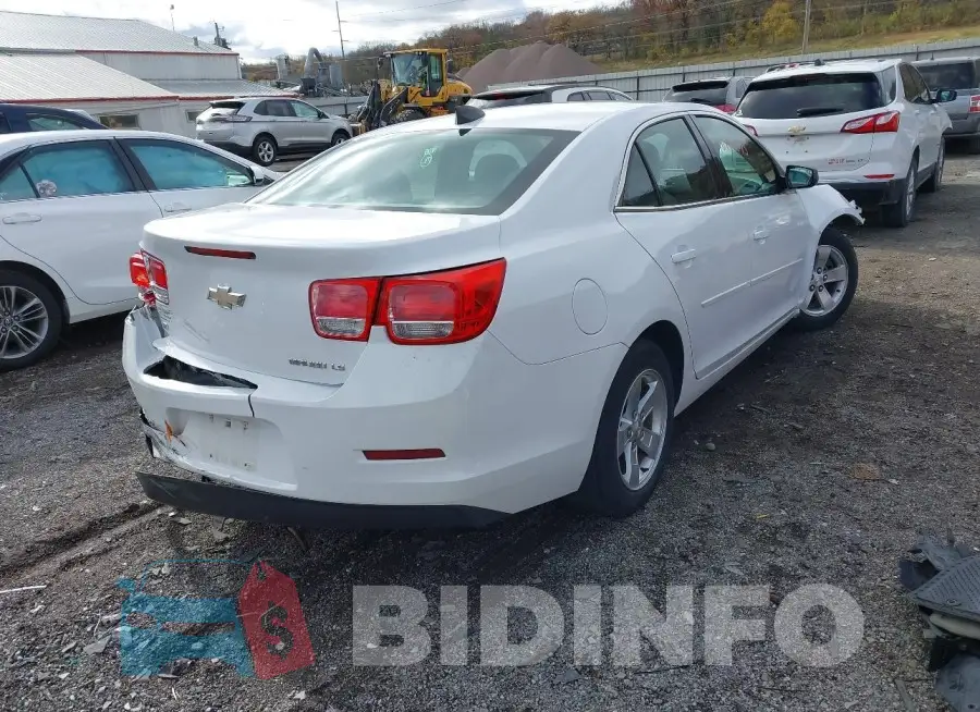 1G11B5SL7FF108293 Photo# 4