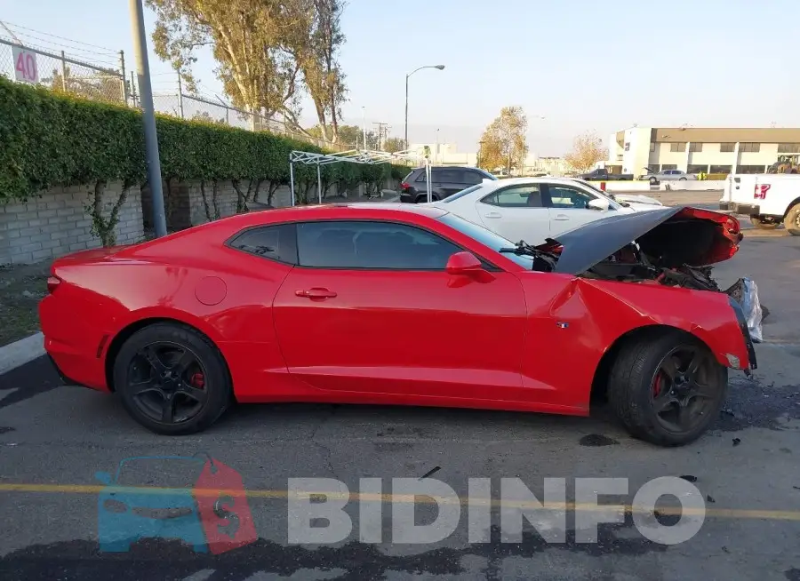 1G1FB1RS1M0104042 Photo# 13