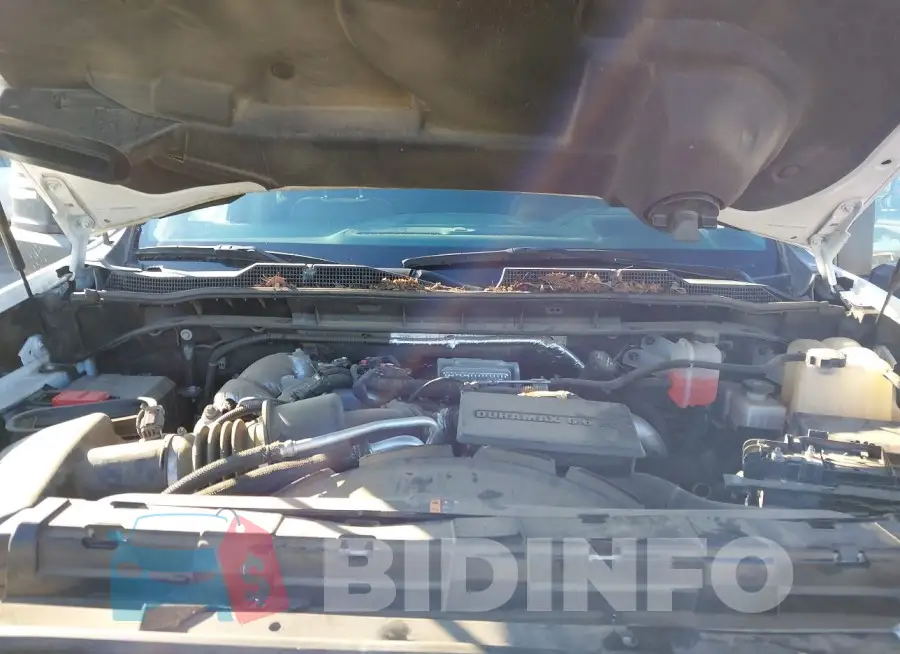 1GC4YPEY5MF130585 Photo# 6