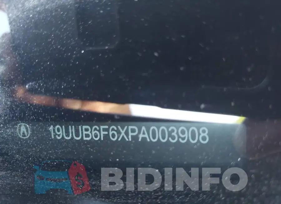 19UUB6F6XPA003908 Photo# 9