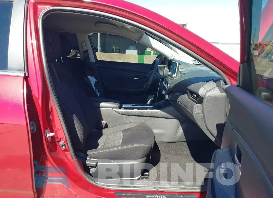 3N1AB8CV6RY257822 Photo# 5