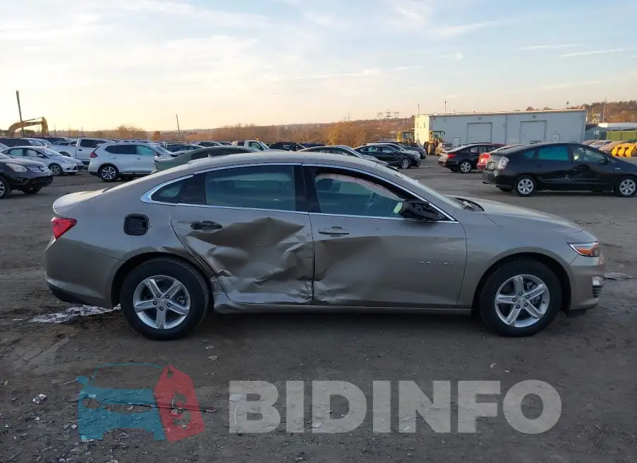 1G1ZC5ST2RF241547 Photo# 12
