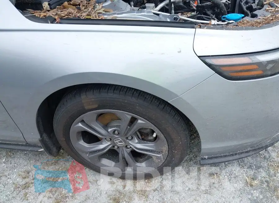 1HGCY1F33PA041242 Photo# 6
