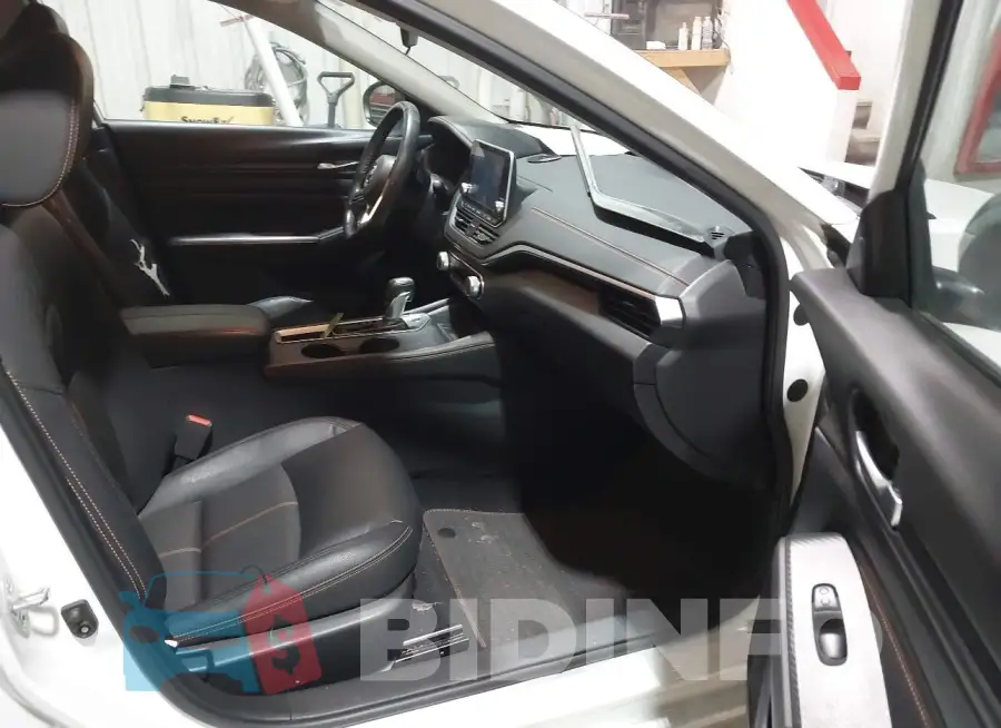 1N4BL4CV9KC244820 Photo# 5
