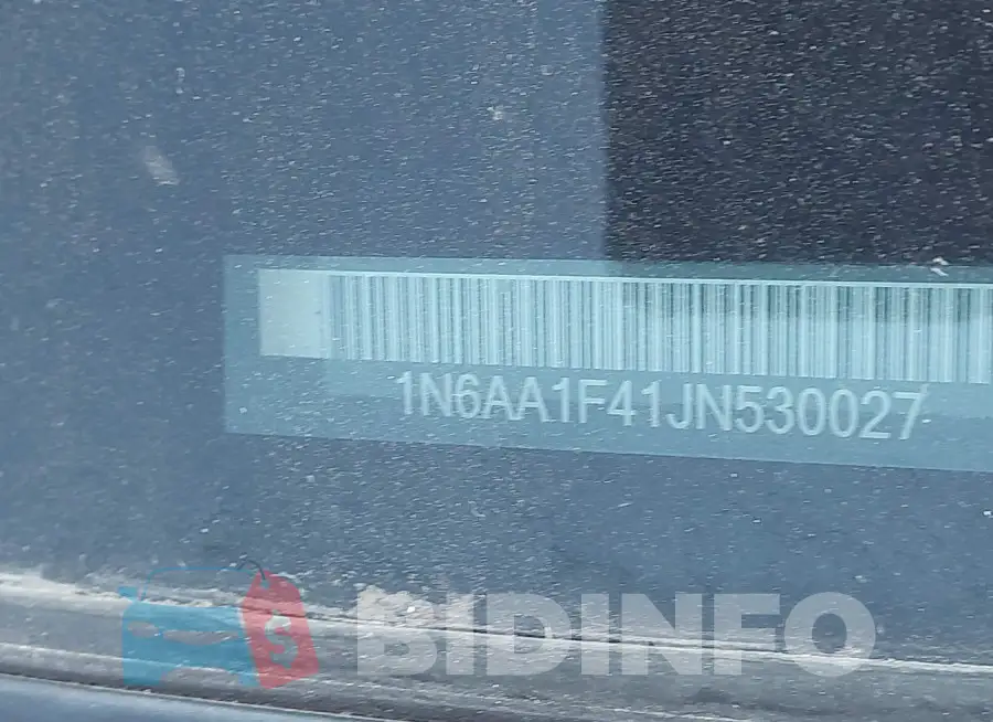 1N6AA1F41JN530027 Photo# 18